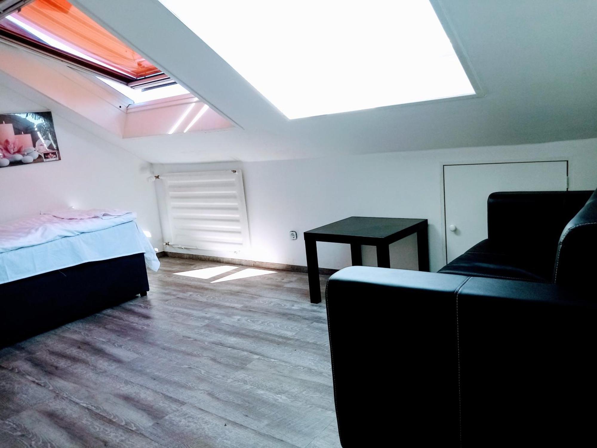Apartamento Fmi110 Next To Airport Rüsselsheim Habitación foto